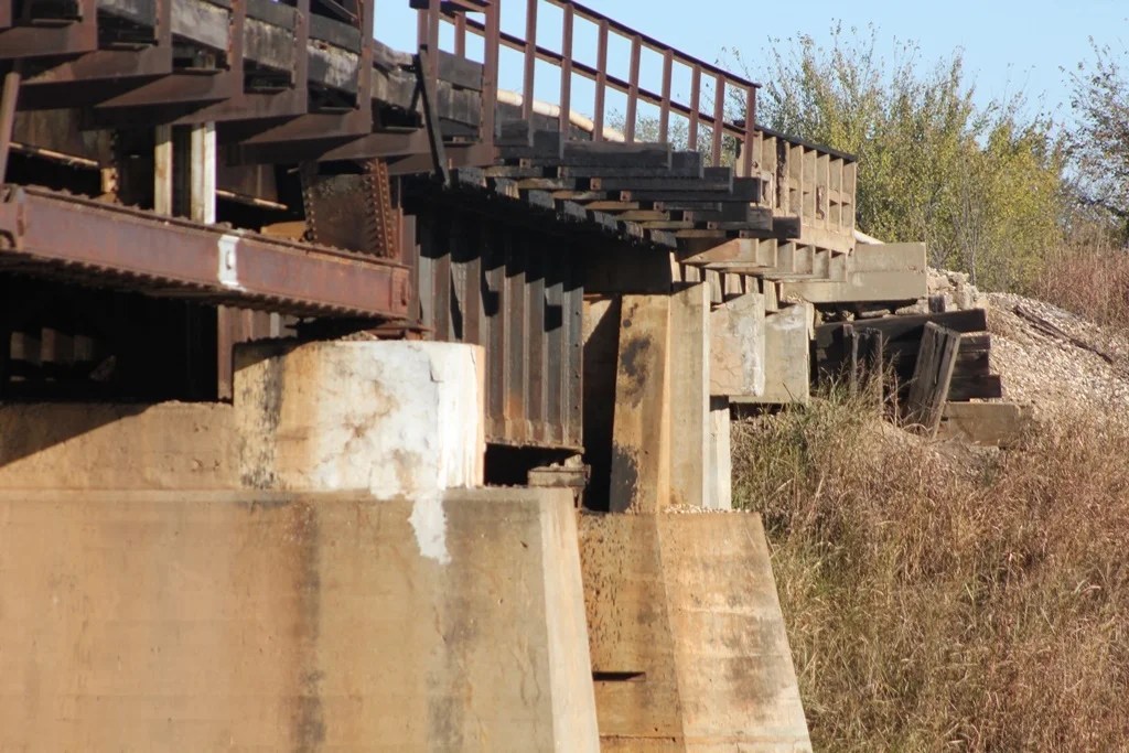 Winfield Rail Bridge 1